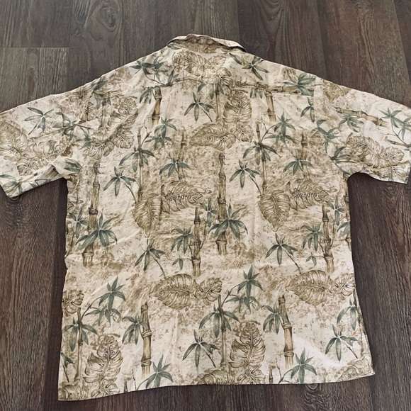 Hawaiian Shirt - Picture 2 of 6